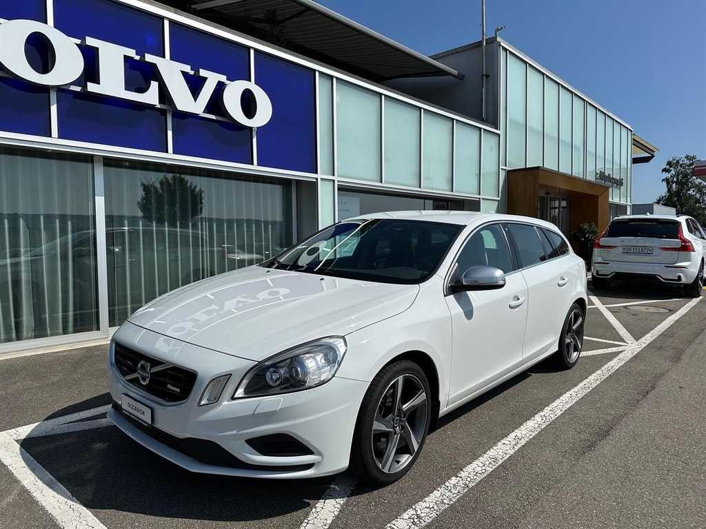 Volvo  3.0 T6 R-Design AWD